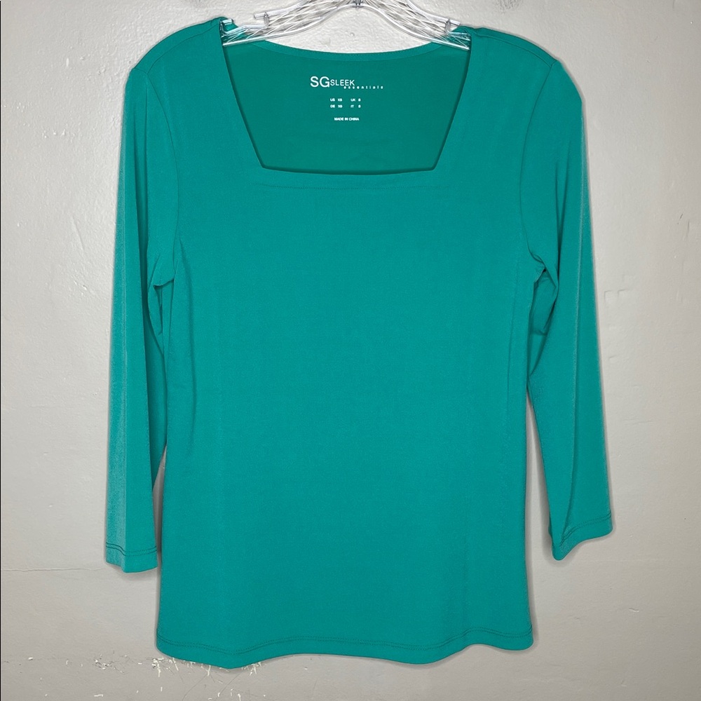 SUSAN GRAVER Sleek Essentials Square Neck Liquid Knit Popover Green Top XS